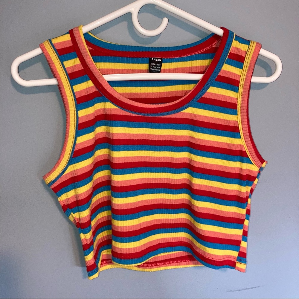 B1G1🌸 NWB Cropped Rainbow Tank Top